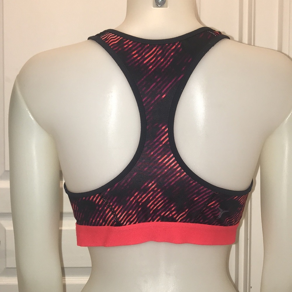 Old Navy Active Tank - Picture 2 of 2